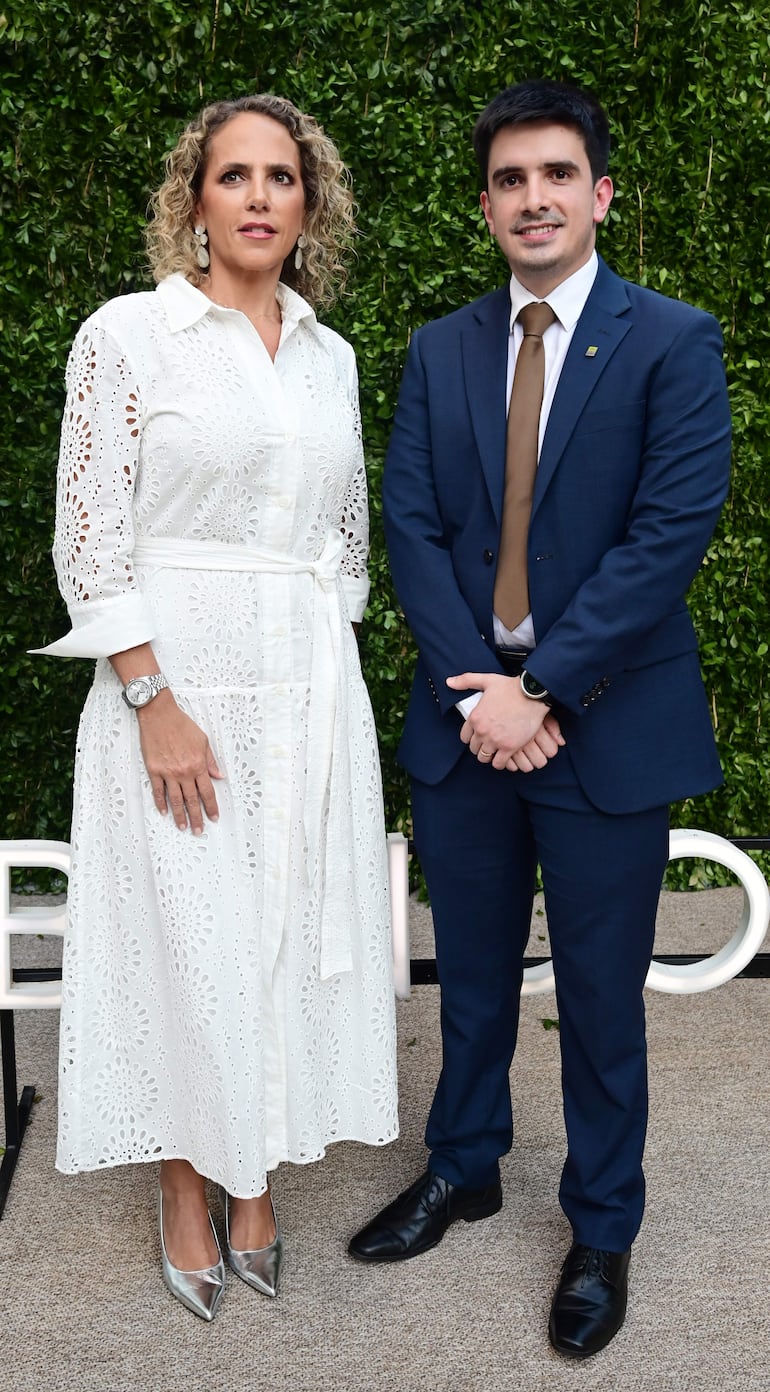 Belén Rojas y Julio Gibbons.