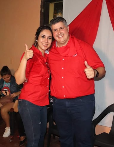 La intendenta de Quyquyhó Patricia Corvalán, junto a su esposo el diputado Esteban Samaniego.