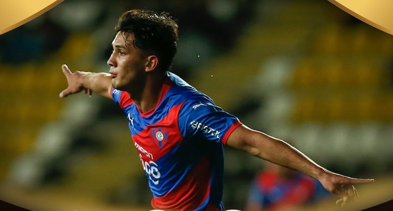 Alan Arce celebra su gol, que fue para el 1-0 parcial de Cerro Porteño ante Envigado de Colombia.