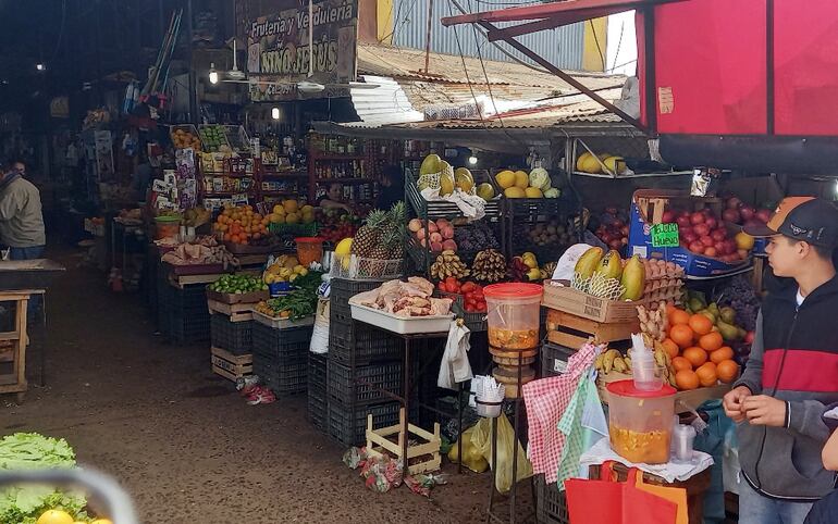 La cosecha frutihortícola regional tiene mercado en Coronel Oviedo.