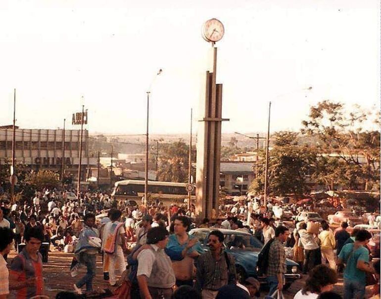 ROTONDA RELOJ AÑOS 80