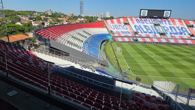 El estadio Defensores del Chaco en la previa de Paraguay vs. Argentina.