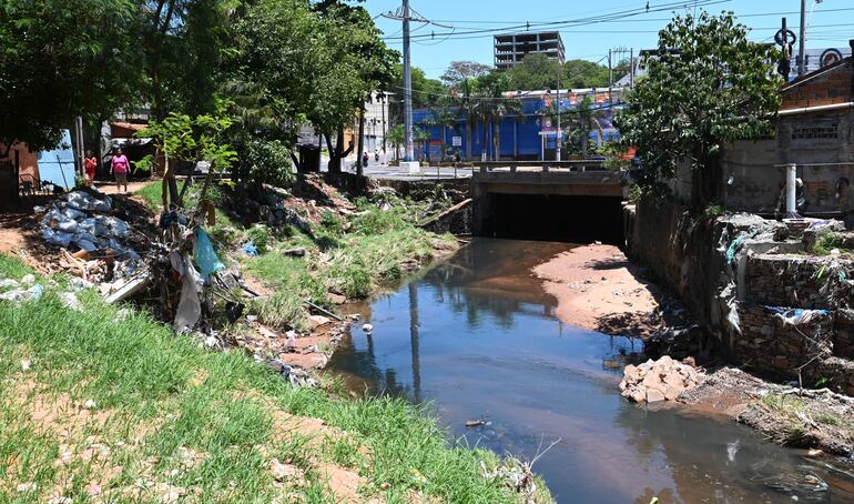 El puente Lambaré finalmente será reconstruido con un nuevo diseño, anunciaron autoridades. 