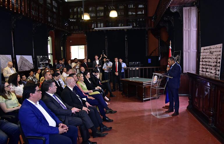 Guido Medina, secretario de la Red de Afrodescendientes del Paraguay, celebró la implementación de esta Ley que buscará evitar y sancionar los actos de racismo y discriminación.