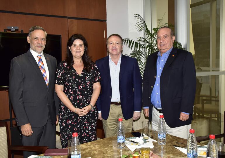 Cristian Cibils, Ana Ceuppens, Javier Bernardes y Ricardo Sánchez.