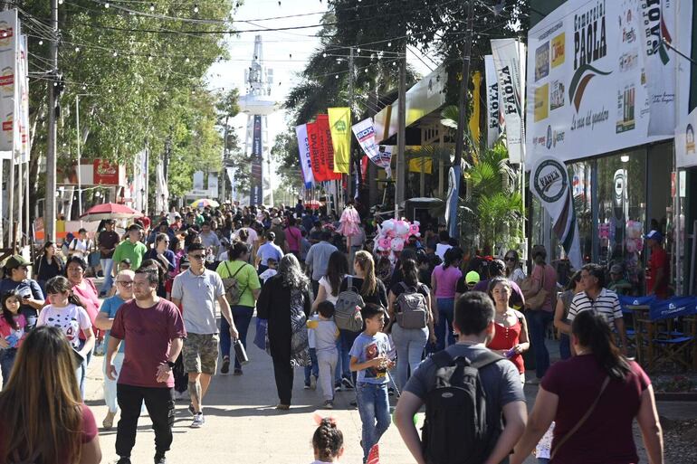 Invitan a la ciudadanía a disfrutar de las últimas horas de la Expo 2023.