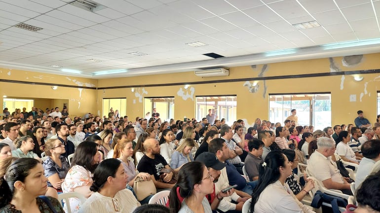 Médicos del IPS, decidieron renegociar acuerdo, en asamblea general realizada en sábado último.