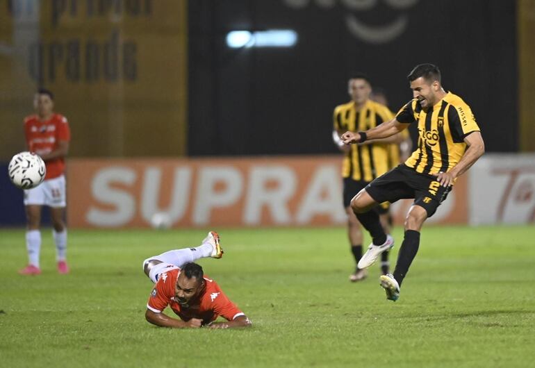 Guaraní y Nacional se enfrentan en Dos Bocas por la cuarta fecha del Clausura