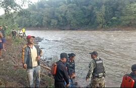 El hallazgo del cuerpo se reportó esta tarde, a orillas del río Monday, zona de Puerto Tres Fronteras en Presidente Franco.