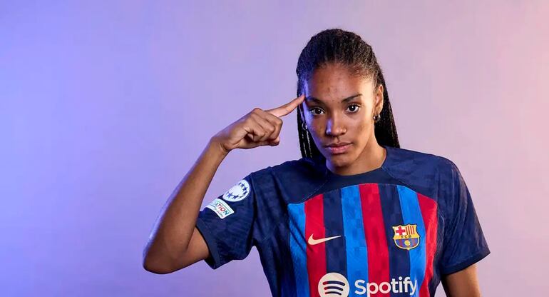 Salma Paralluelo, futbolista del Barcelona.