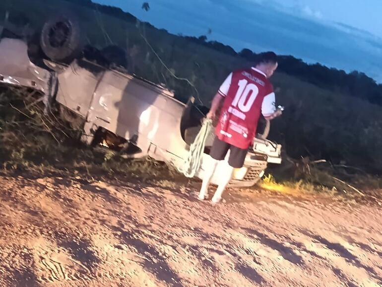 Un trabajador perdió la vida debido a las malas condiciones del camino.