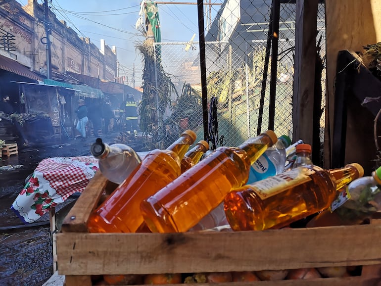 Botellas de caña. Imagen de archivo. Imagen de referencia.