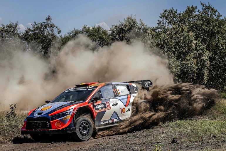 Thierry Neuville y Martijn Wydaeghe marcaron el “scratch” en la PWS con el Hyundai i20 N Rally1 Hybrid.