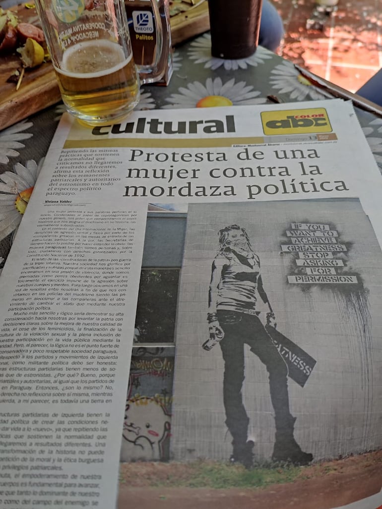 Vivi Valdez abrió el debate sobre los remanentes del estronismo en todo el espectro político paraguayo.