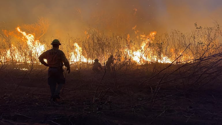 Incendios forestales son frecuentes en el Chaco paraguayo y otras zonas de producción agrícola. 