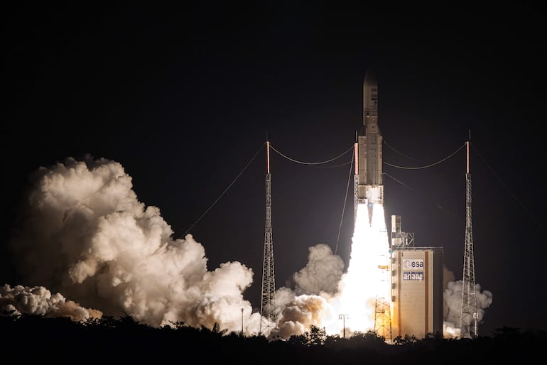 Fotografía de archivo: el cohete Ariane 5.