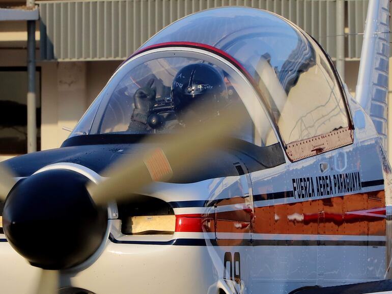 Estas aeronaves son utilizadas para el entrenamiento de los futuros pilotos de la FAP.