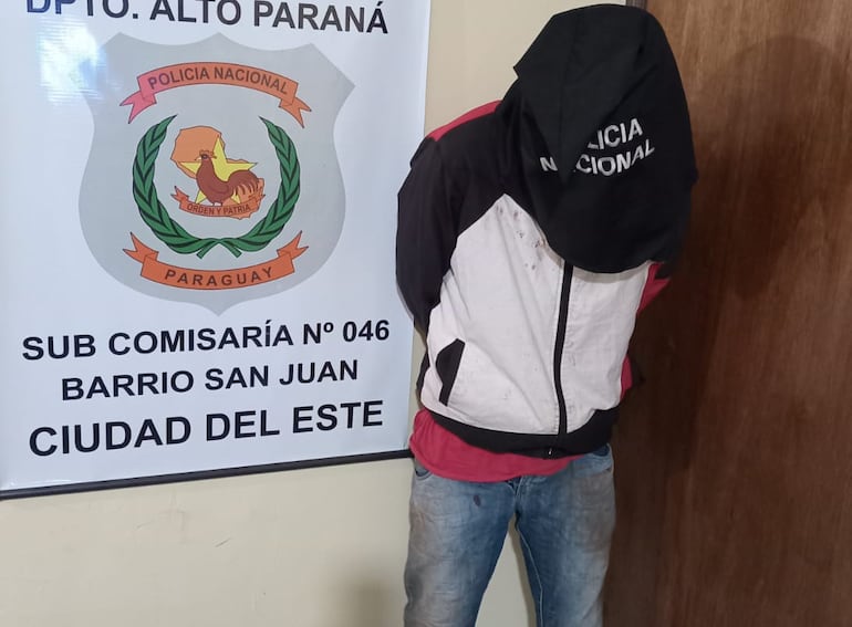 José María Paredes Barreto (27), alias “Syválo”, capturado por la propia víctima.