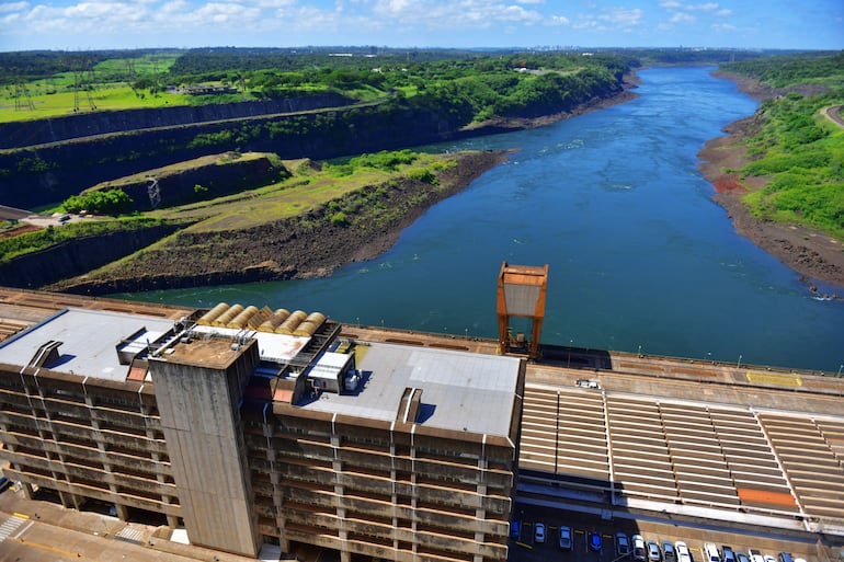 Central Hidroeléctrica Itaipú.