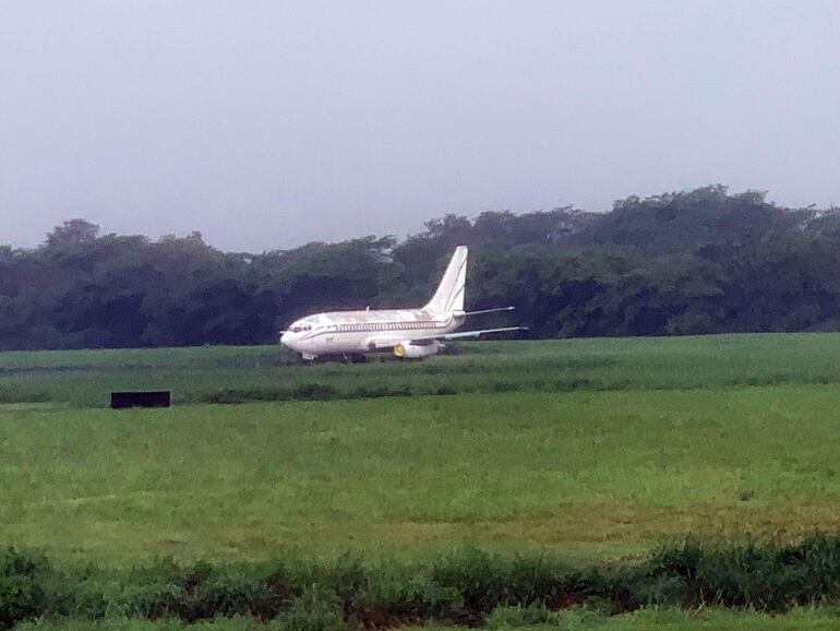 El  avión que había registrado Delcar SRL y que intentó hacer operar está  actualmente  abandonado en un “cementerio” de chatarras, en inmediaciones del aeropuerto de  Managua, Nicaragua.