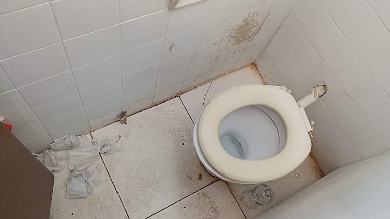 Sanitario en el Instituto Nacional del Cáncer (Incan). 