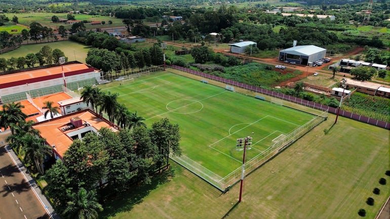 Racing Club y General Caballero de Juan León Mallorquín medirán fuerzas en el campo principal del CIDE.