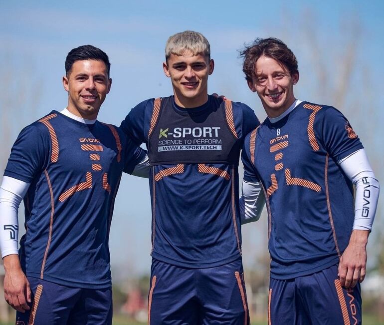 Blas Riveros, Ramón Sosa (hoy en el Nottingham de Inglaterra) y Matías Galarza, en Talleres de Córdoba, en el primer semestre del año.