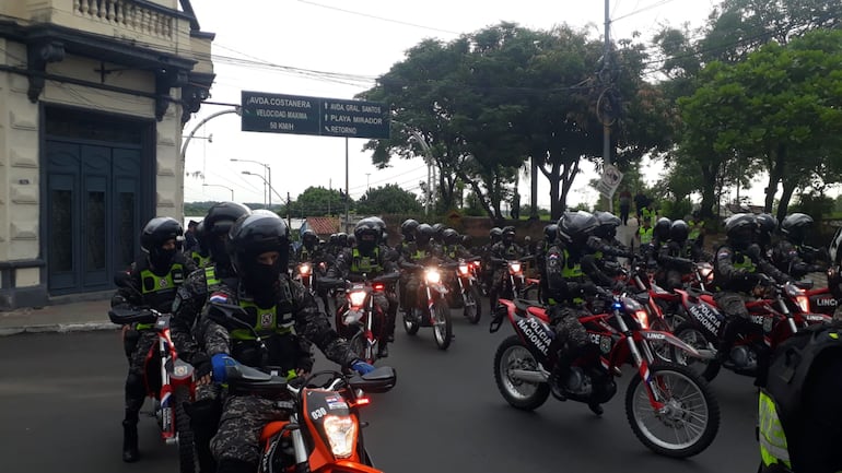 Las motocicletas donadas por Taiwán para el grupo Lince.