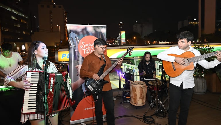 Un mini recital fue realizado en Spacio 1 Santa Teresa de Petrobras.