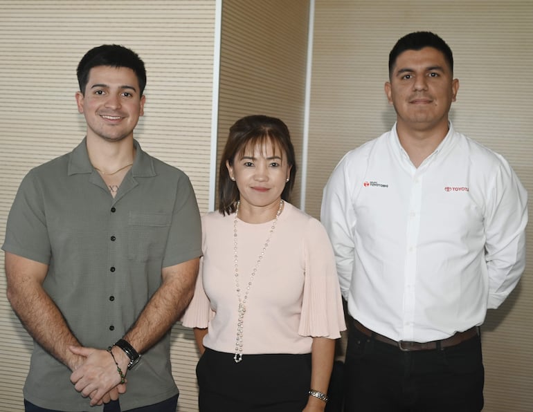 Fernando Ojeda, Patricia Toyotoshi y Horacio Pereira.