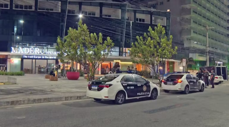 El restaurante donde el paraguayo sufrió corte en la cabeza en intento de asalto, en Barra da Tijuca, Río de Janeiro.