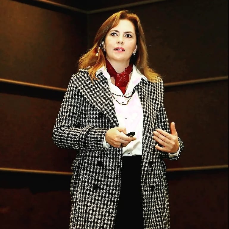 Vanessa Cubas Díaz, gerente de Prestaciones Económicas del IPS.