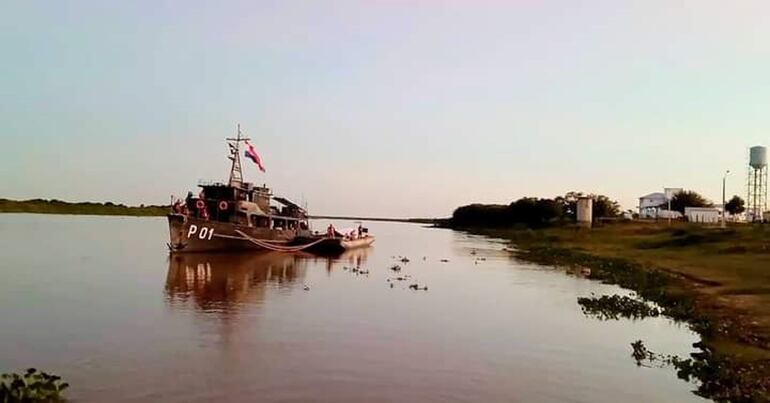 La histórica embarcación el Capitán Cabral, el barco de guerra mas antiguo del mundo que aun esta en funcionamiento, realiza viajes al norte del país.