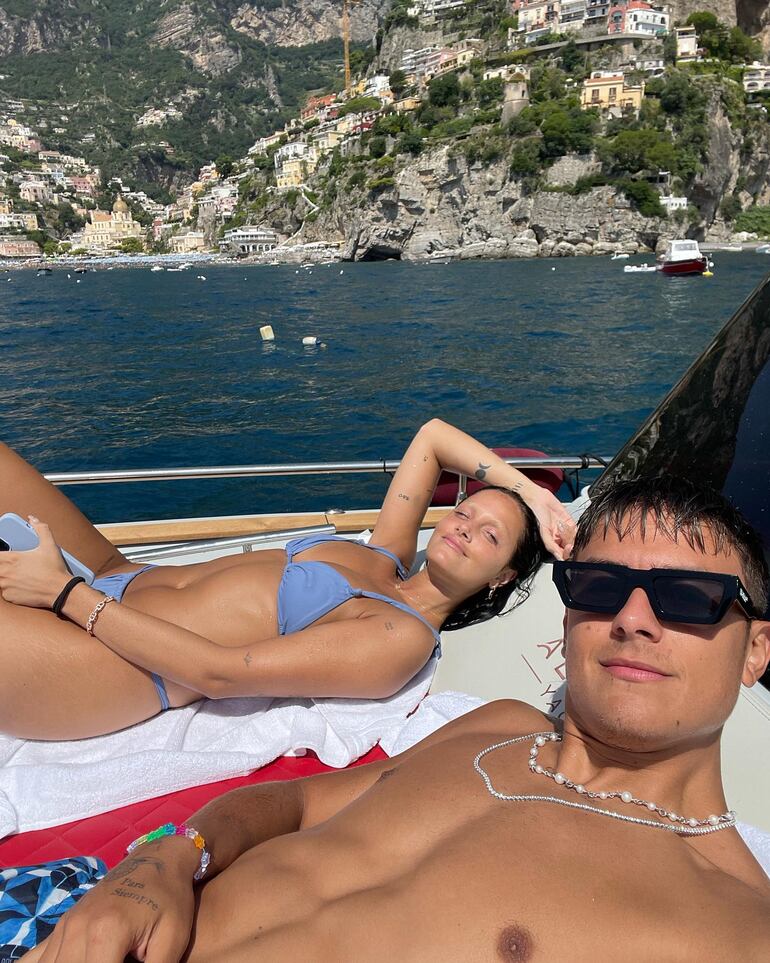 Oriana Sabatini y Paulo Dybala son novios hace más de 5 años. (Instagram/Paulo Dybala)