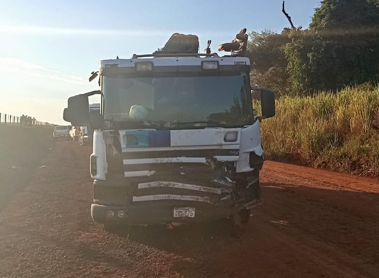 El camión que estuvo involucrado en el accidente fatal.