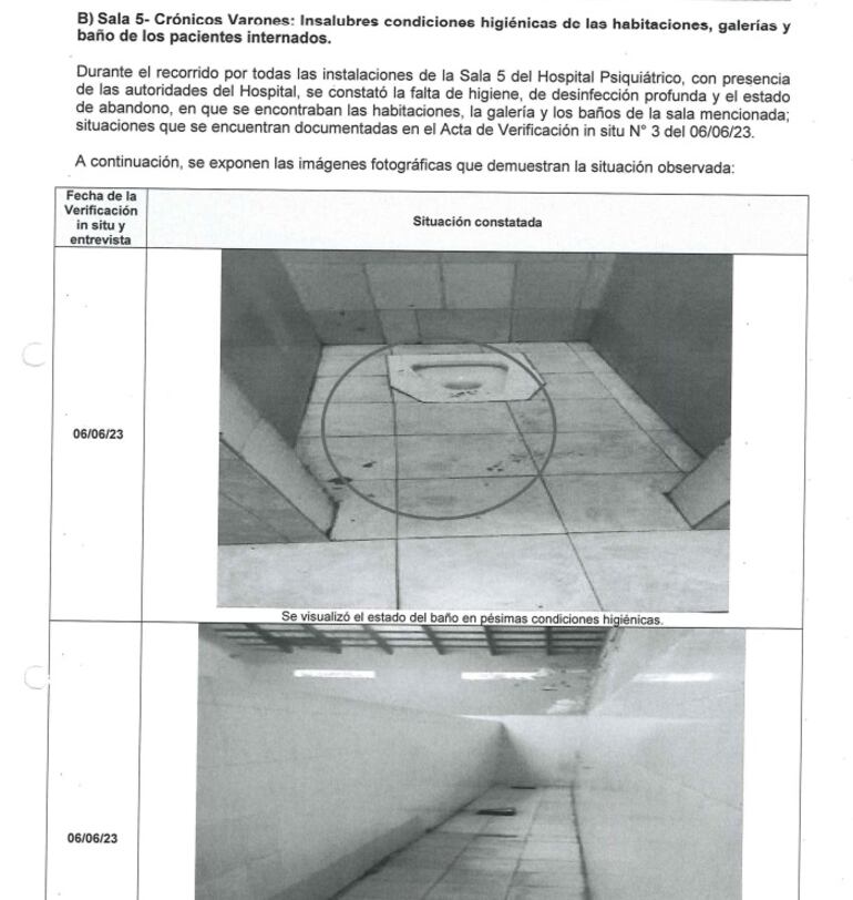 Suciedad fotografiada por la Contraloría en los baños del Pisquiátrico, en junio de este año.