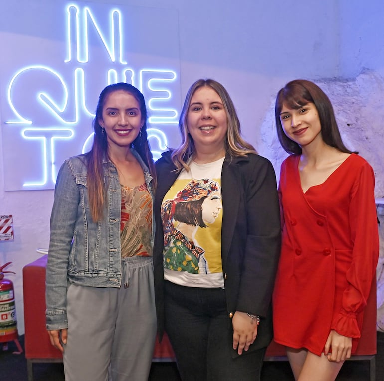 Betania Acosta, Mariel Ovando y Milena Cristaldo.