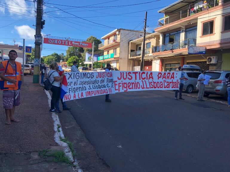 Los familiares y allegados del abogado Efigenio Lisboa se habían movilizado para pedir justicia.