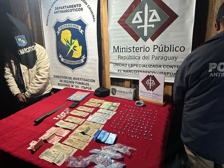 Detuvieron a hombre buscado por microtráfico e incautan droga y evidencias en su poder.