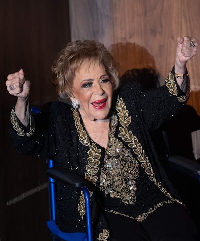 Silvia Pinal, una de las grandes actrices y considerada la última diva de la época dorada del cine mexicano, falleció este jueves a los 93 años tras una semana hospitalizada por complicaciones médicas.