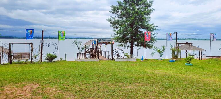 Parque turístico Natura, un lugar paradisiaco en Tembiaporã.