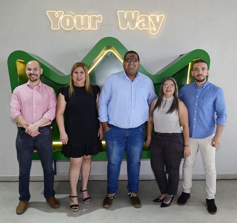 Jorge Samudio, Ada Capdevila, Eliseo Escobar, Martina Rojas y Guillermo Benítez.