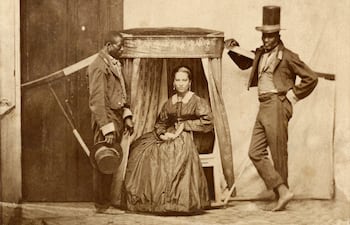 Señora en litera con dos esclavos, Bahía, c. 1860 (Acervo Instituto Moreira Salles)