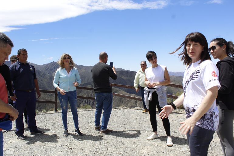 Mirador del ala delta es una parada obligatoria para abrir los brazos, respirar hondo y dejar todos los miedos, recomiendan Claudia Yanzon y Cecilia Goggia.