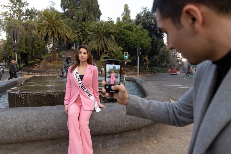 Ariel Cordero fotografiada en una plaza.