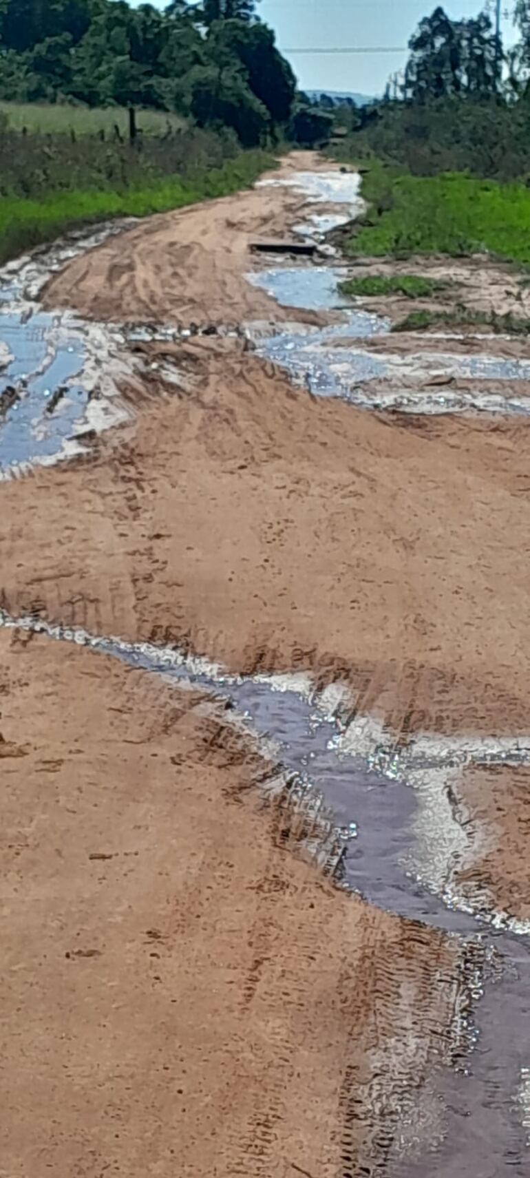 Así se ve la Colonia Bernardino Caballero cada vez que llueve.