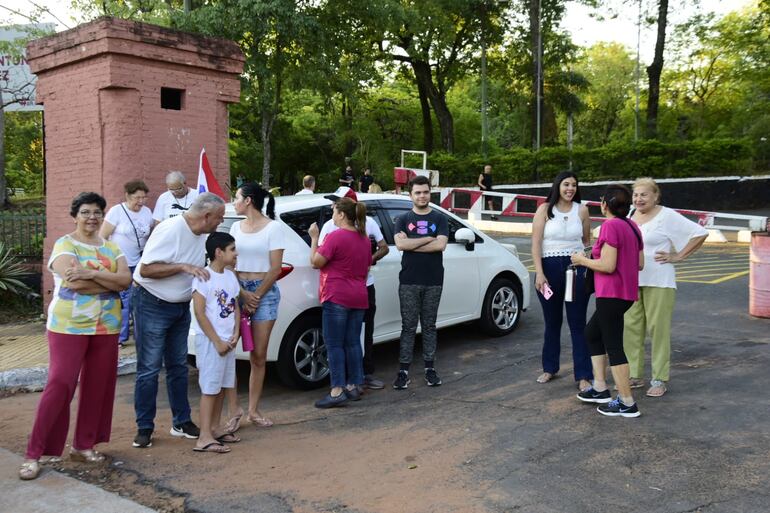 Vecinos de Sajonia salen a las calles y exigen mayor seguridad