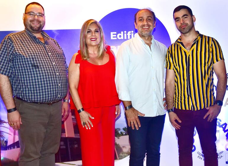 Carlos María Ruíz, Bibi Landó,Daniel Pascuali y Andrés Ramírez Ávila.