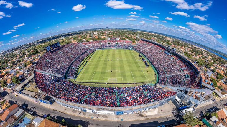 Estupenda vista aérea e cómo estuvo ayer el Defensores del Chaco. (Foto, gentilieza @Albirroja).