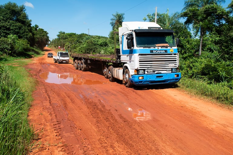 Tramo 3ra. Línea-Ka'amindy en Mauricio José Troche.